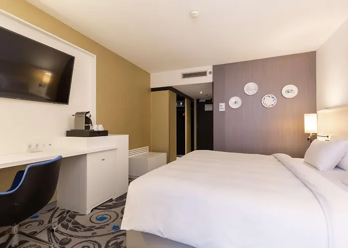 Radisson Blu Hotel, Center Hotel 4*