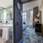 Hotel Radisson Blu Hotel, Center