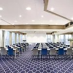 Hotel Radisson Blu Hotel, Center 4*