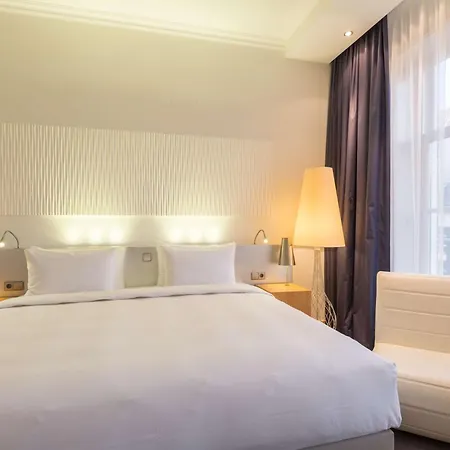 Hotel Radisson Blu Hotel, Center 4*