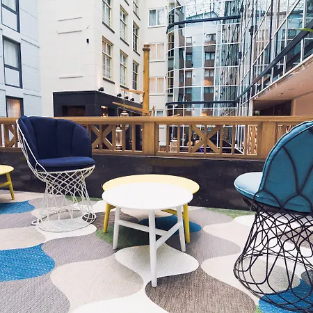 Hotel Radisson Blu Hotel, Center 4*