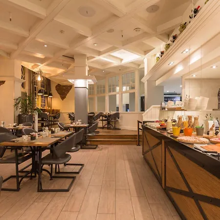 Hotel Radisson Blu Hotel, Center