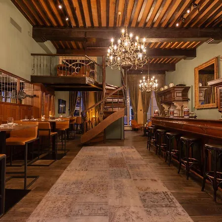 Radisson Blu Hotel, Center Hotel