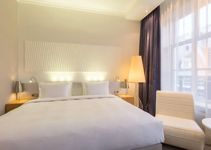 Hotel Radisson Blu Hotel, Center 4*