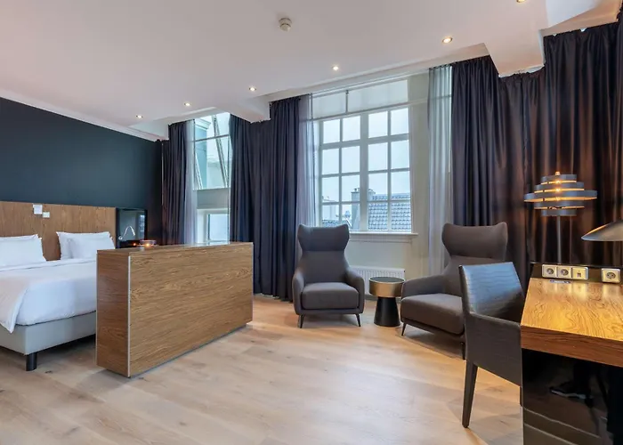 Radisson Blu Hotel, Center