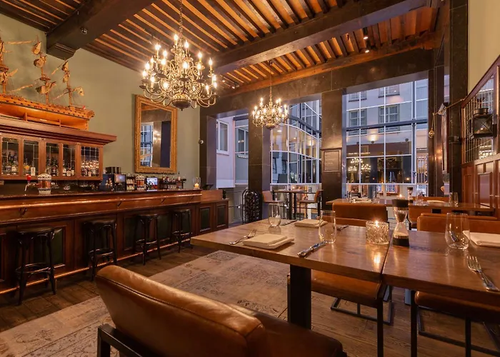 Radisson Blu Hotel, Center Hotel 4*