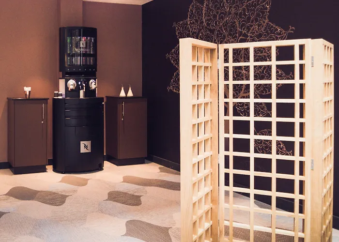 Radisson Blu Hotel, Center Hotel