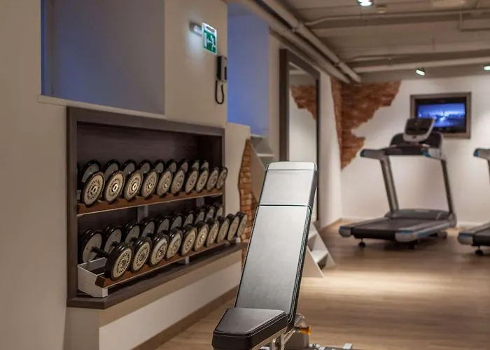 Radisson Blu Hotel, Center 4*