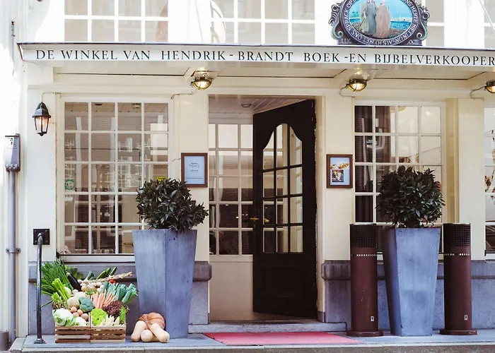 Radisson Blu Hotel, Center Hotel