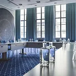 Hotell Radisson Blu Hotel, Center