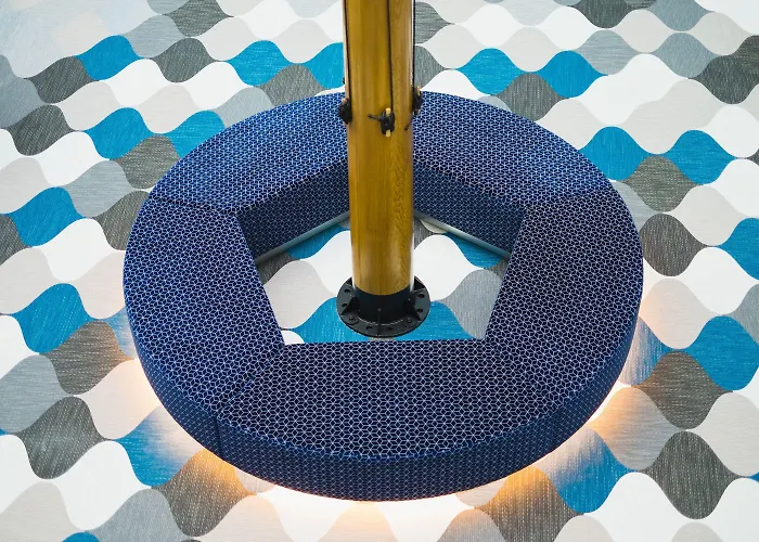 Radisson Blu Hotel, Center 4*